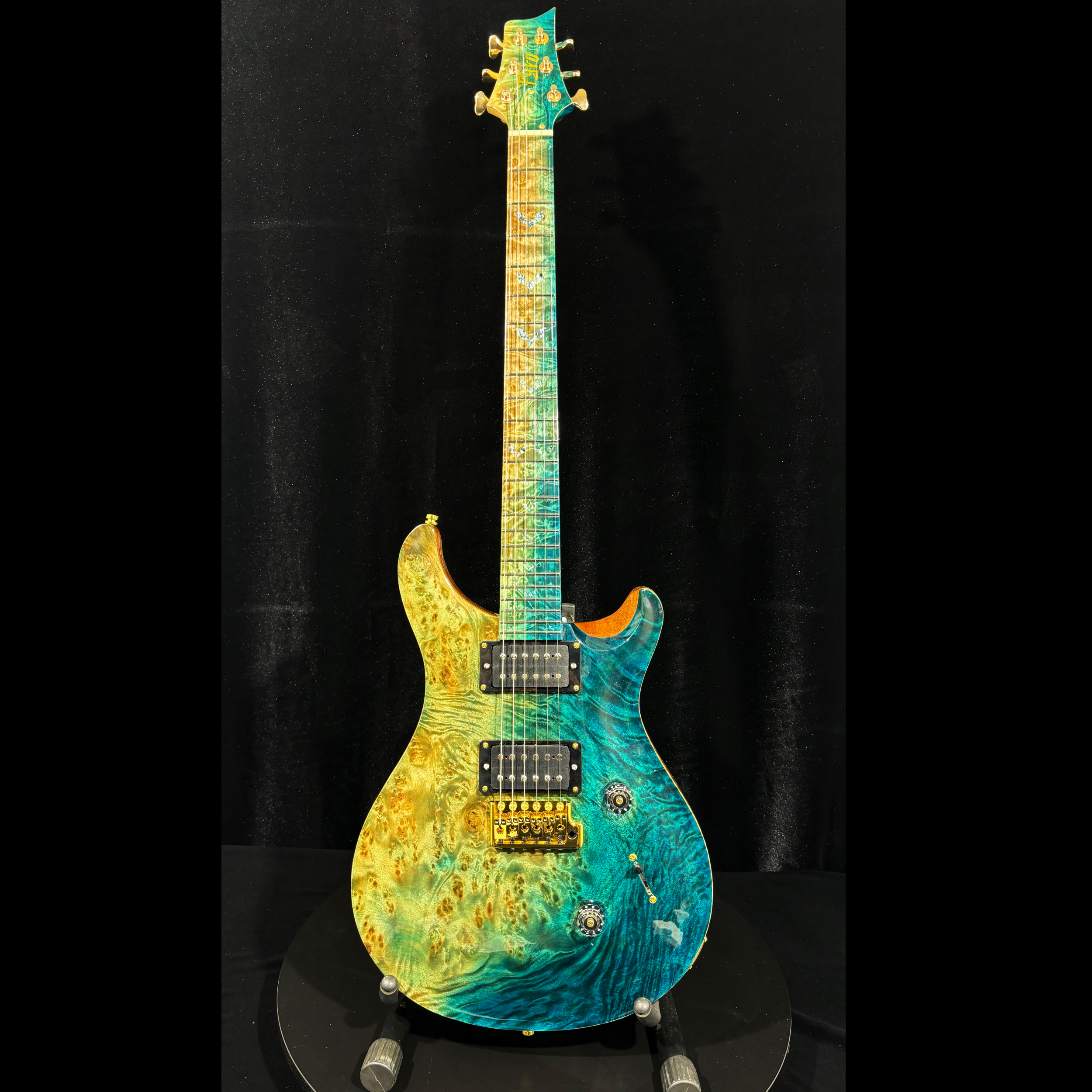 NO.2 Pyro-RS Solid one piece Golden Camphor Burls(Beach)