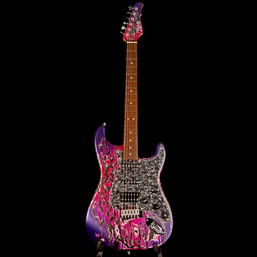 Pyro guitar Core Boost-PURPLE FLASH