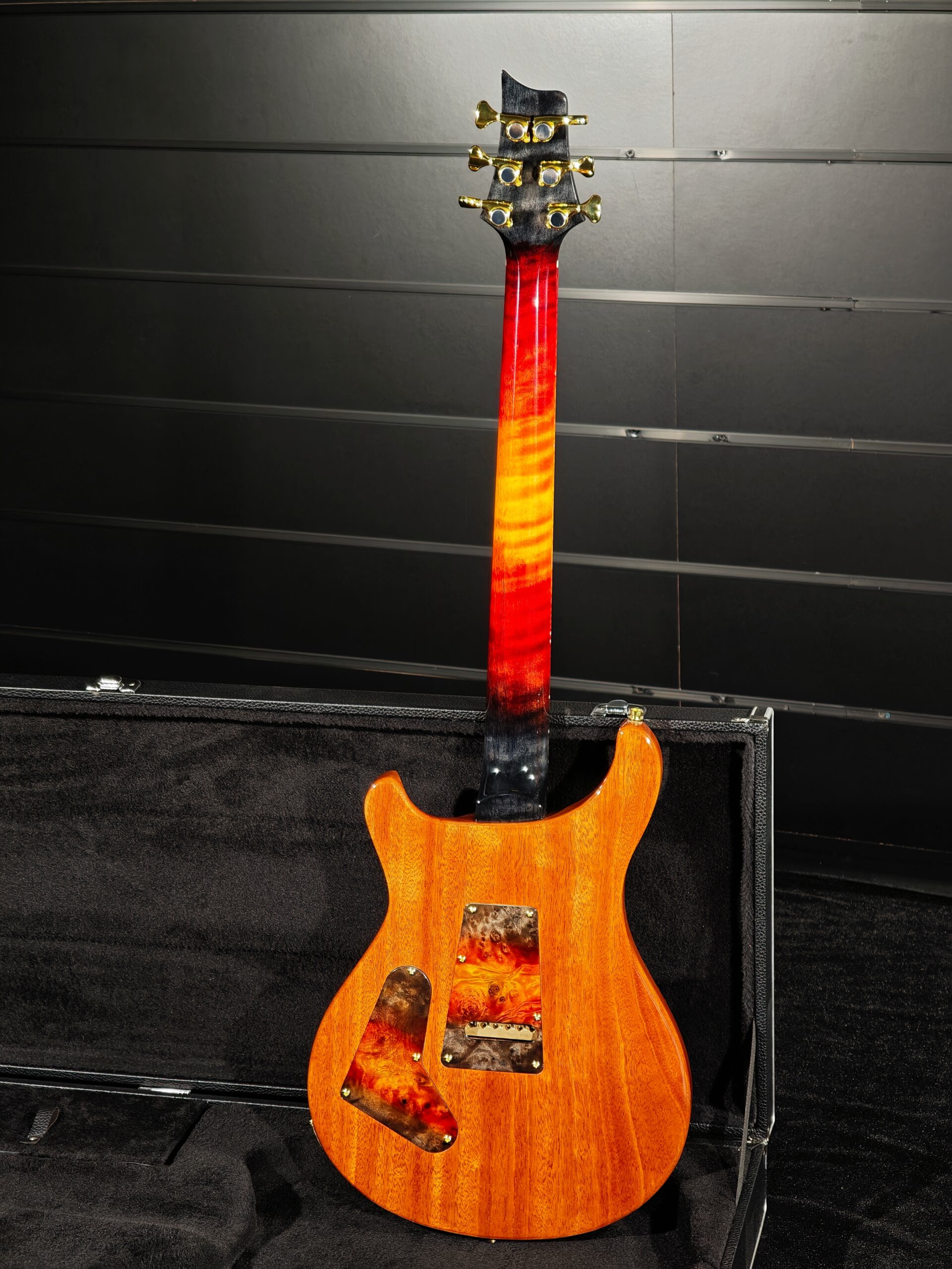 Lava Burst-Link displayed. Send us message for details - Image 3