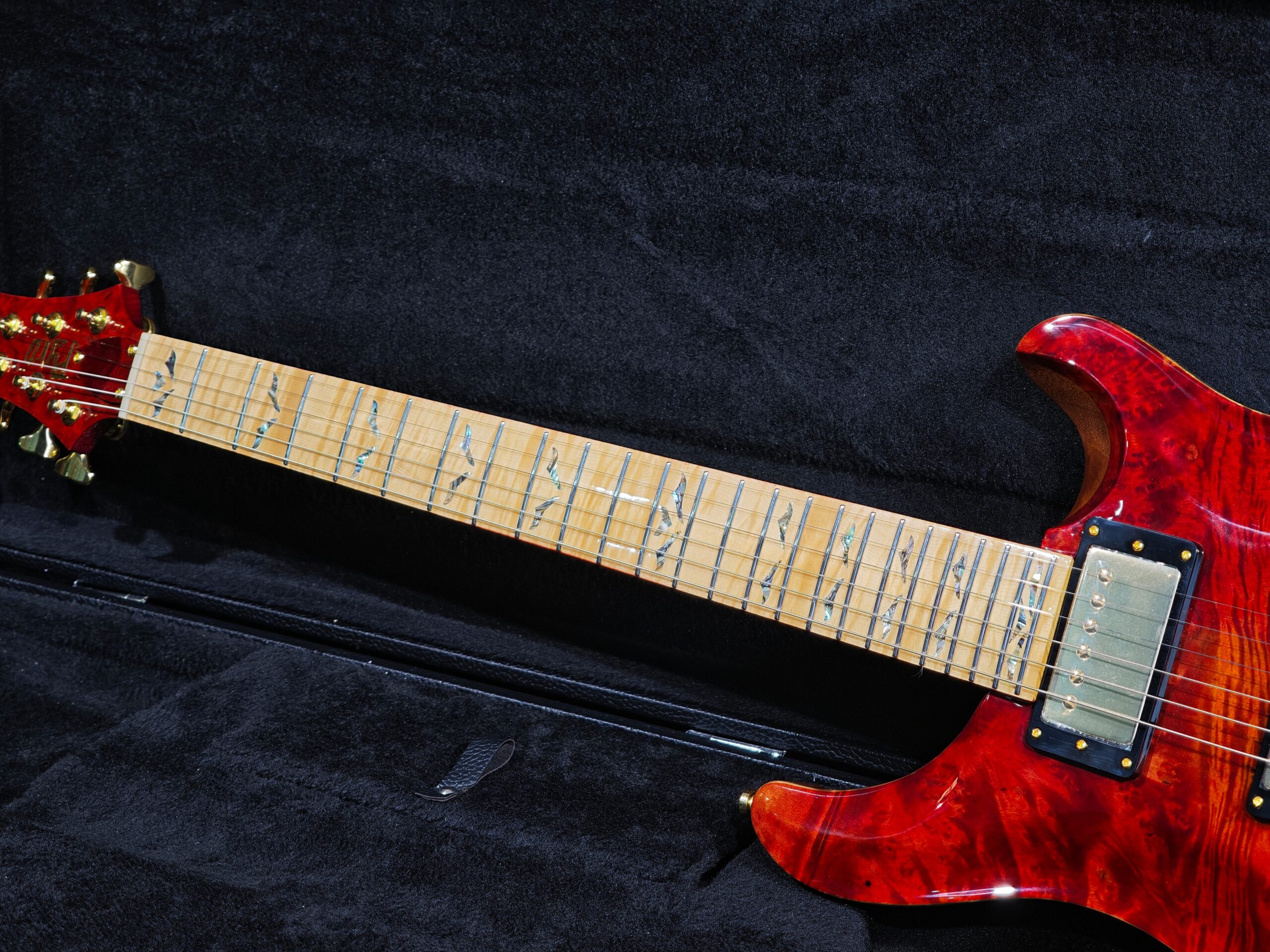 Solstice Blaze-Link displayed. Send us message for details - Image 8